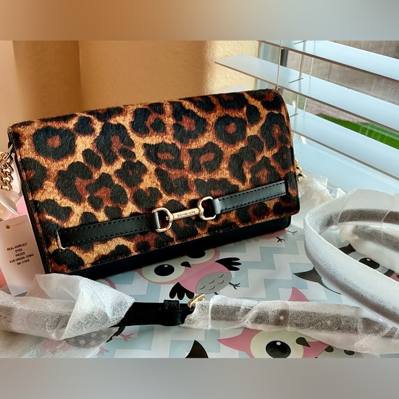 Michael Kors Carson Leopard Calf Hair Crossbody Clutch – Wallet on Chain NWT - Picture 12 of 16